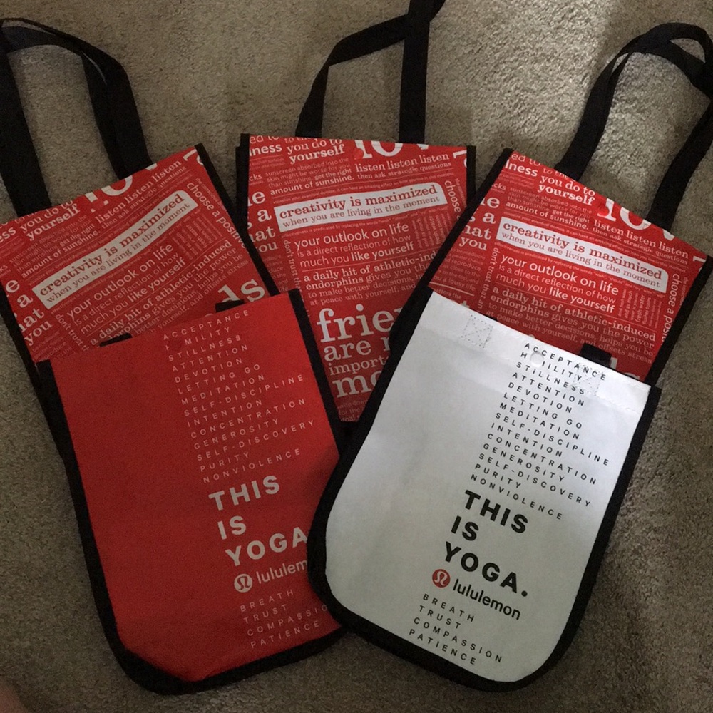 5 lululemon 🍋 bags